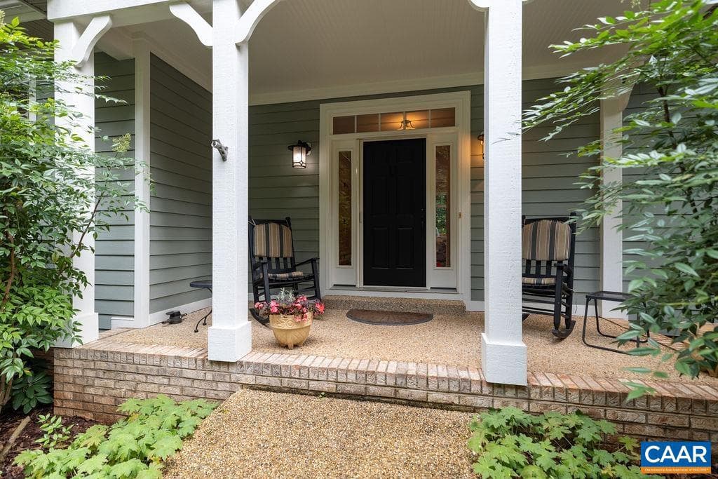 85 Waters Edge Ln photo 4