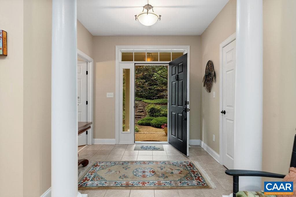 85 Waters Edge Ln photo 5
