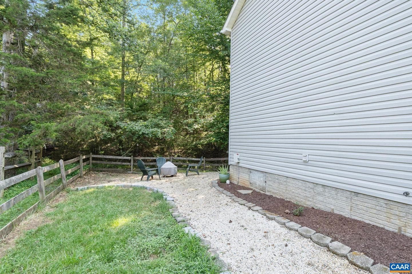 17 Windy Way photo 6