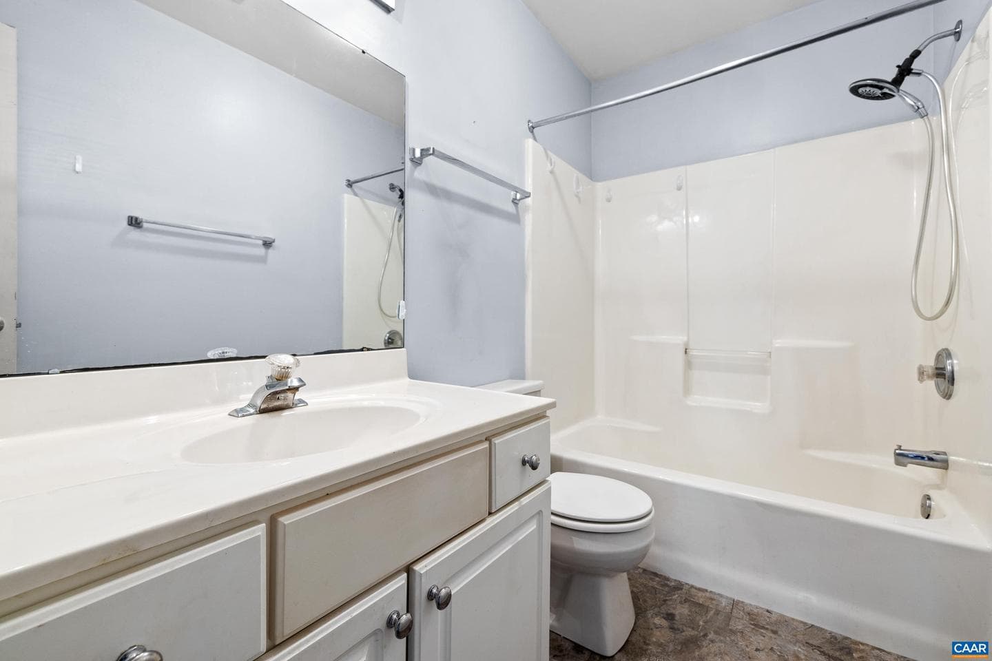 2040 Whispering Woods Dr photo 32