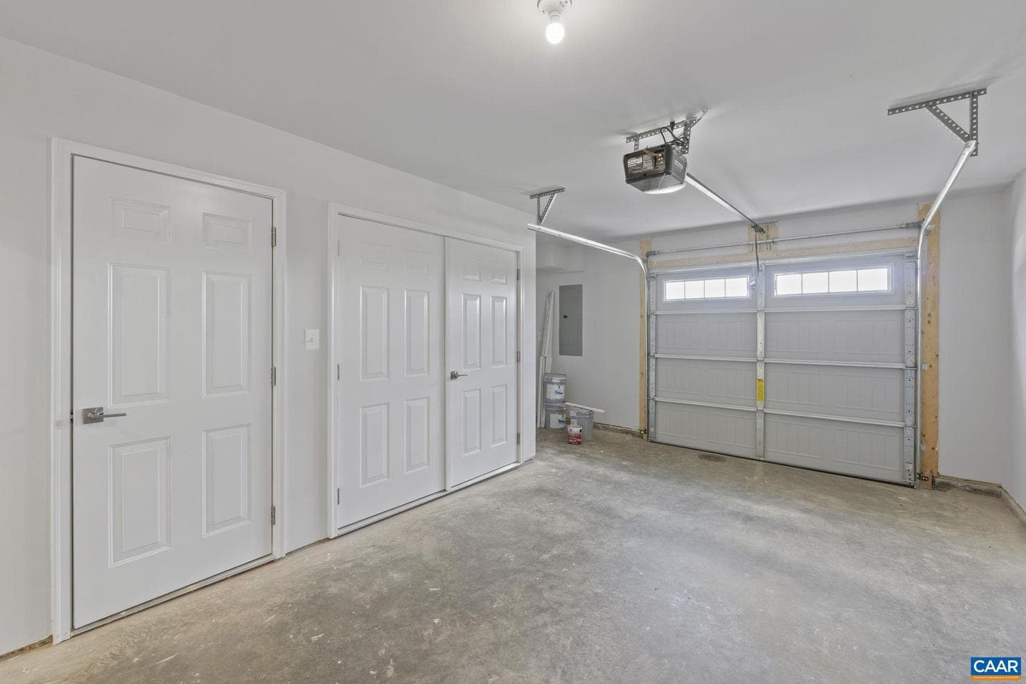 2265 Woodburn Rd photo 7