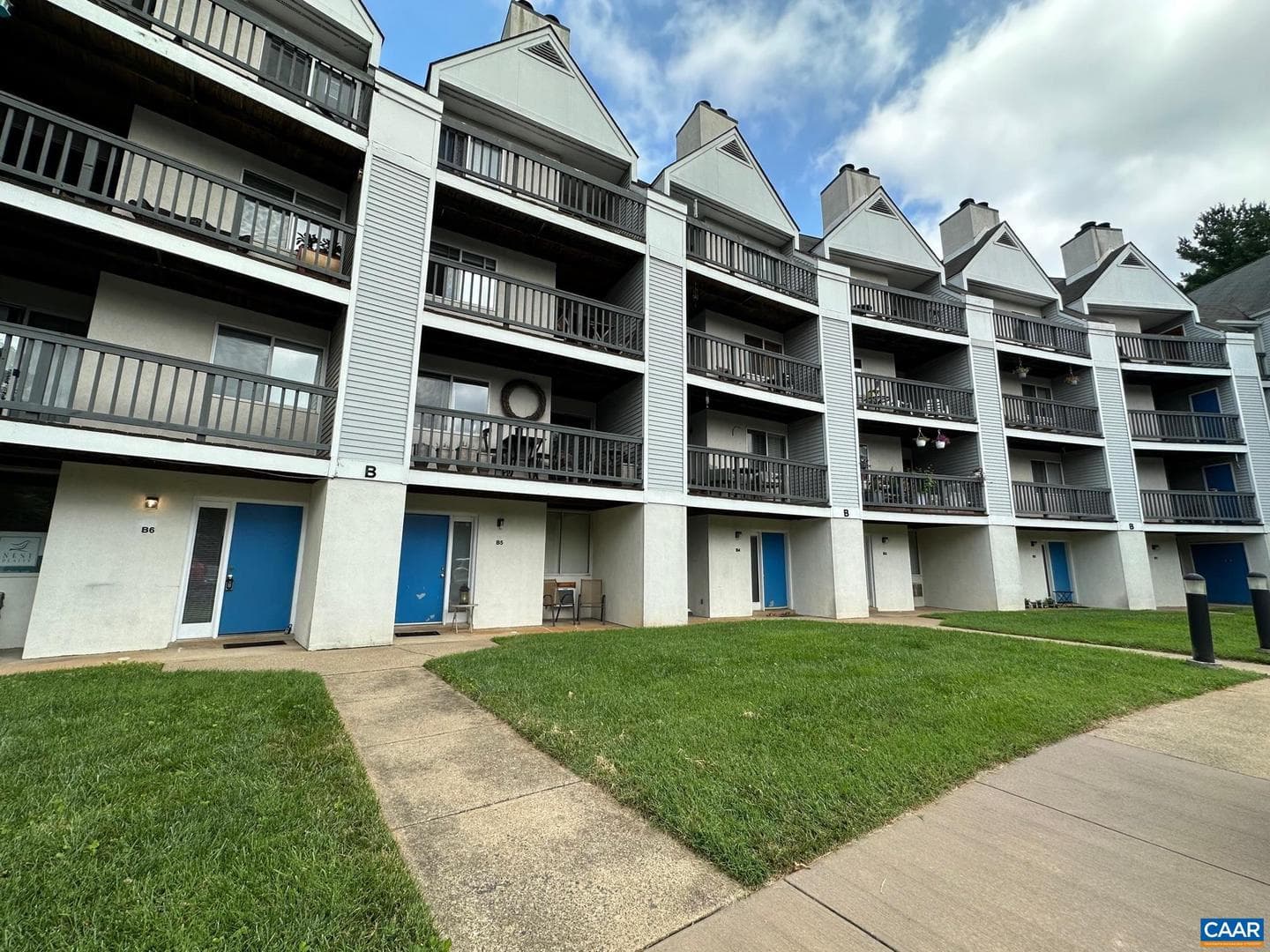 1243 Cedars Ct #b5 photo 2