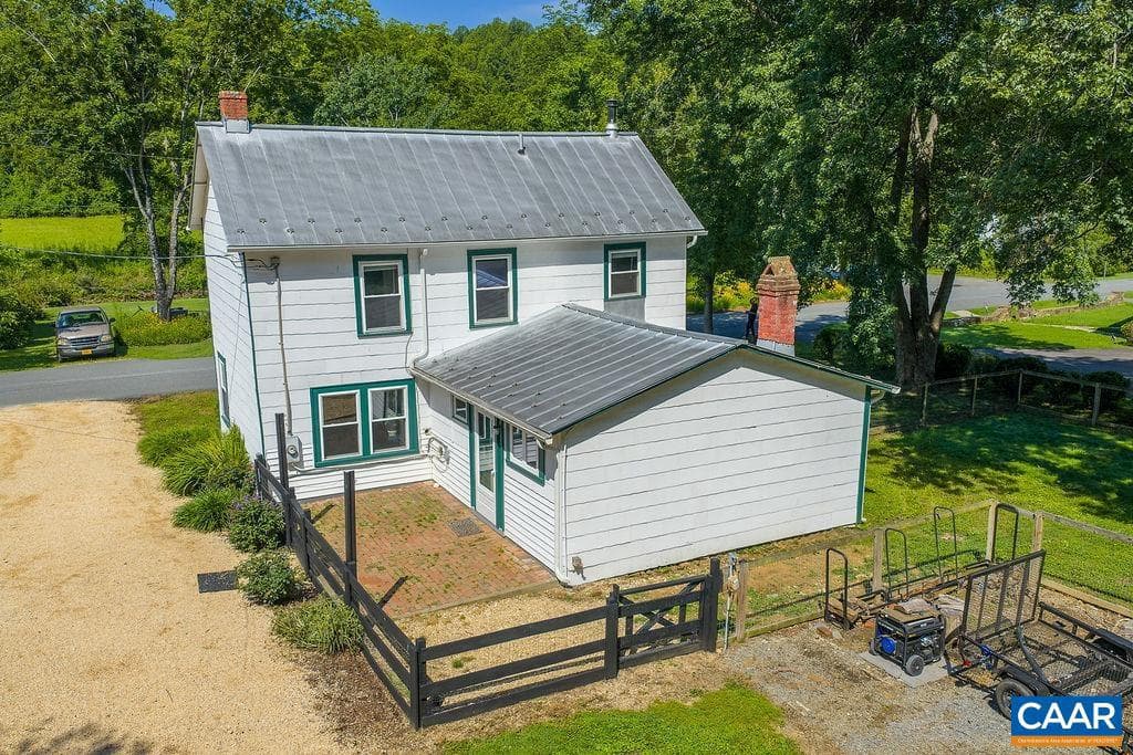 6654 Plank Rd photo 2