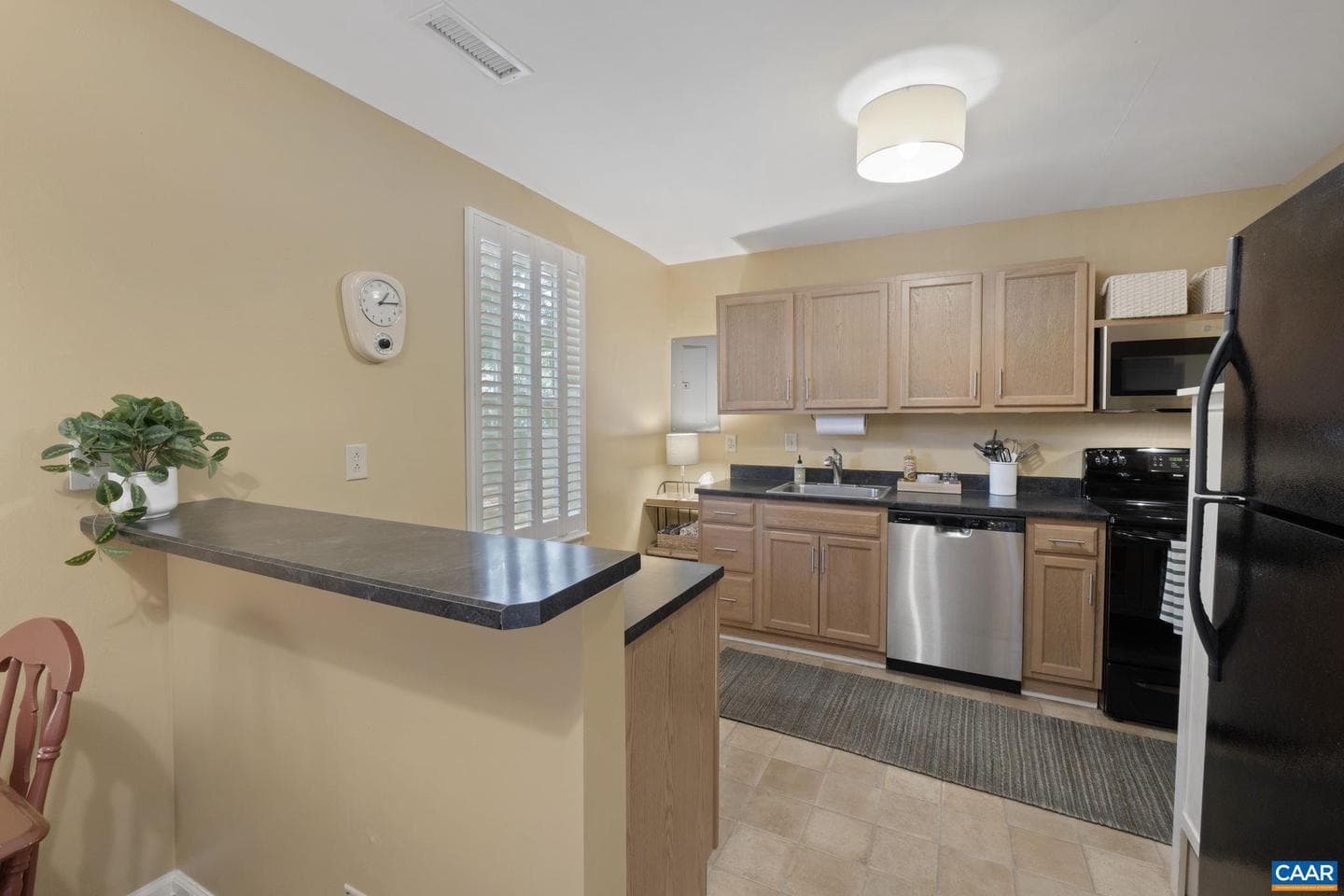 1504 Villa Ter #b photo 11