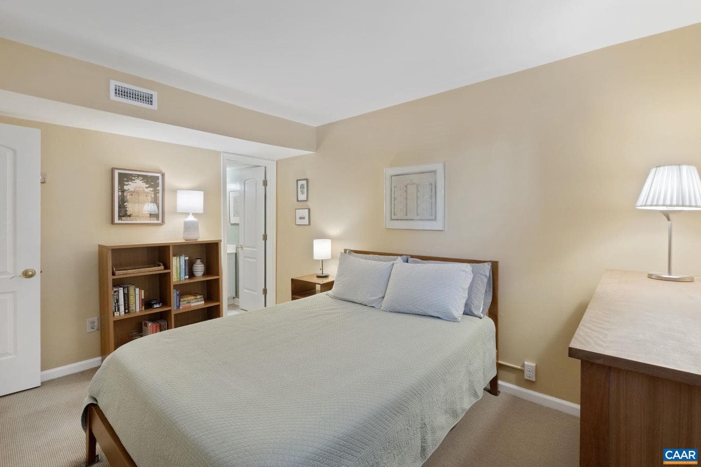 1504 Villa Ter #b photo 21