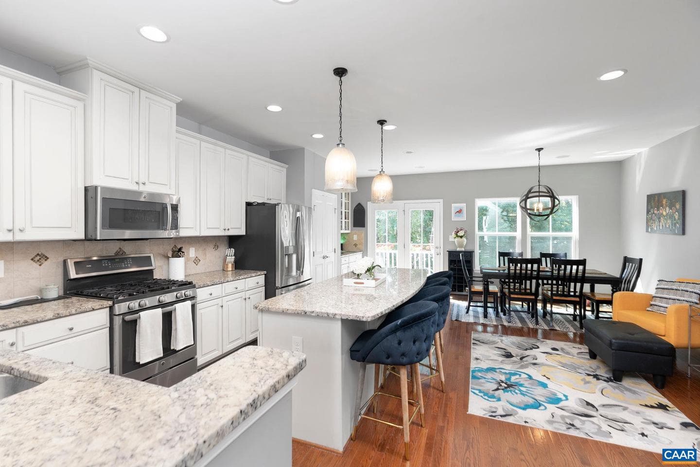2014 Bethpage Ct photo 16