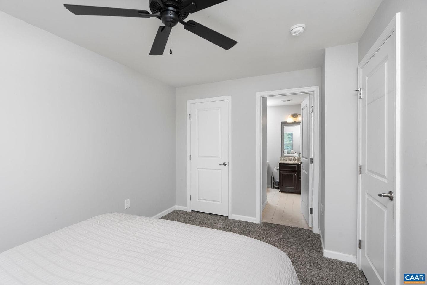 2014 Bethpage Ct photo 29