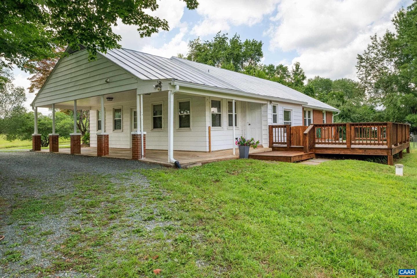 1293 Reas Ford Rd photo 7