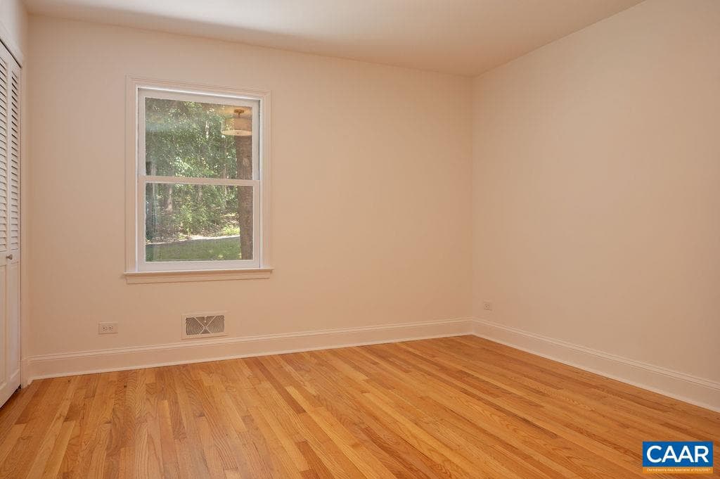 209 Montvue Dr photo 33