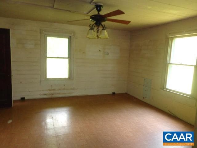 9339 Cowpasture River Rd S photo 15