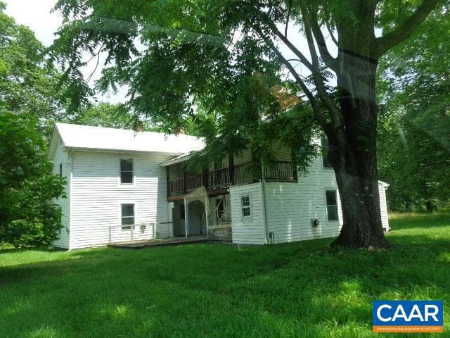 9339 Cowpasture River Rd S photo 9