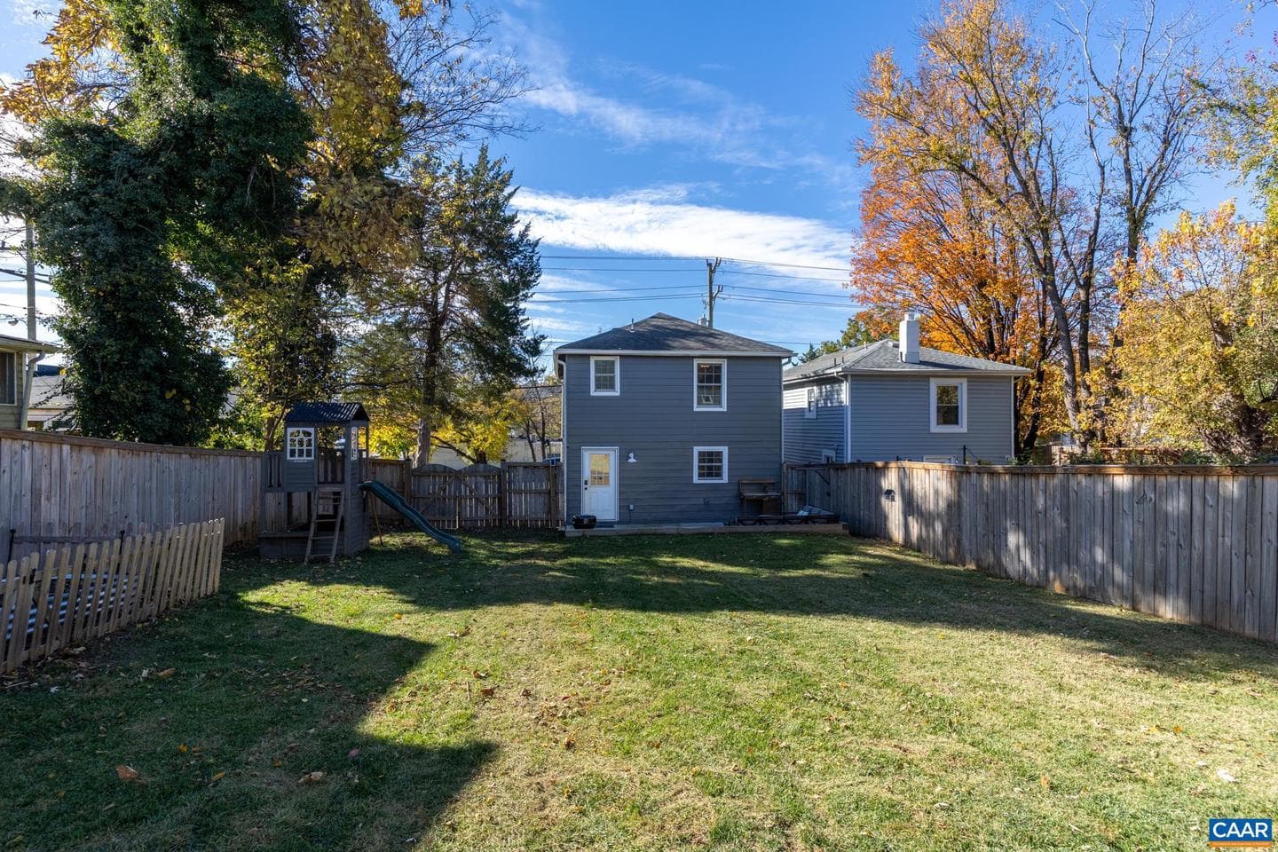 903 Charlton Ave photo 26