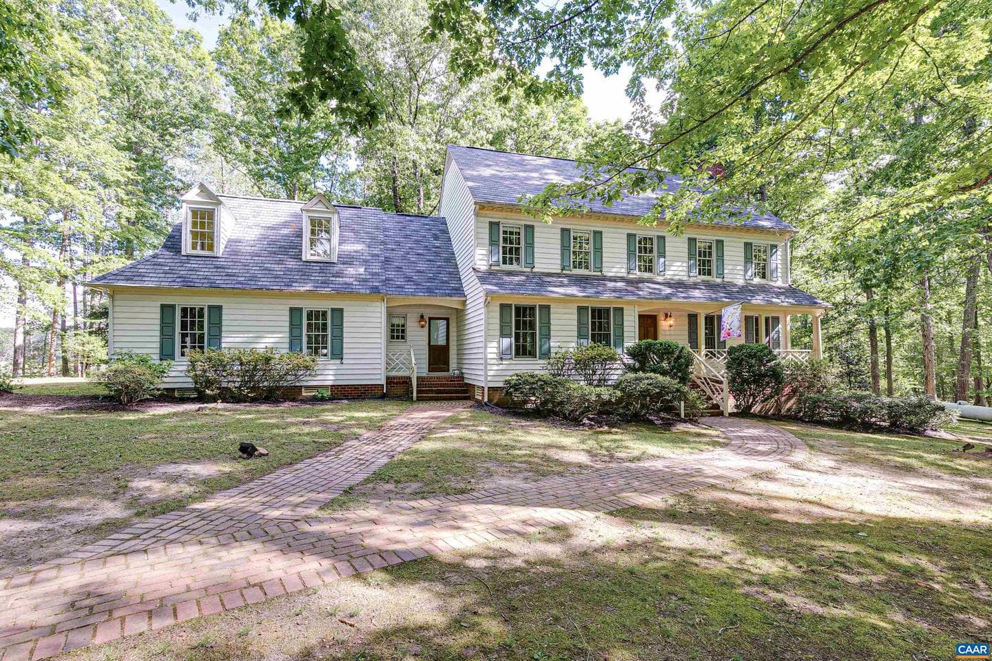 2047 Alldever Dr photo 3