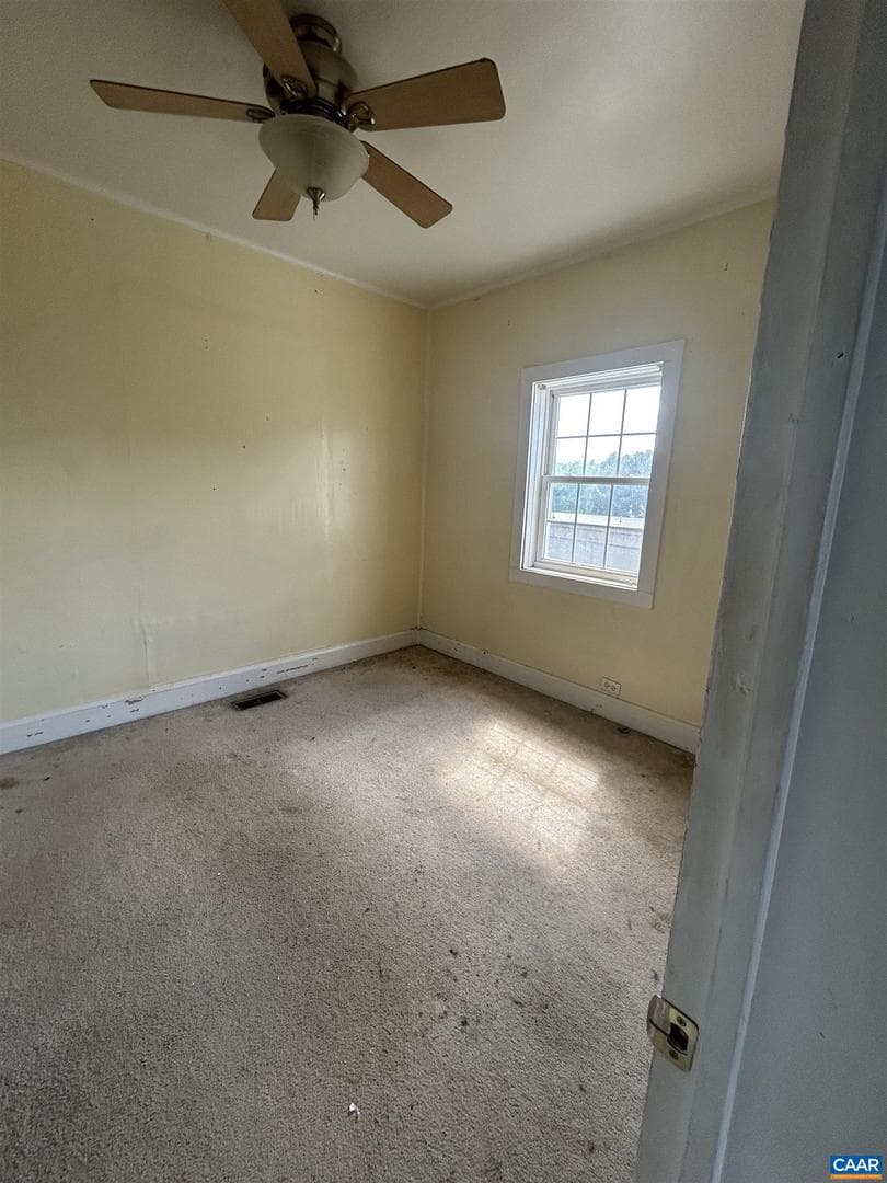 708 Nassau St photo 14