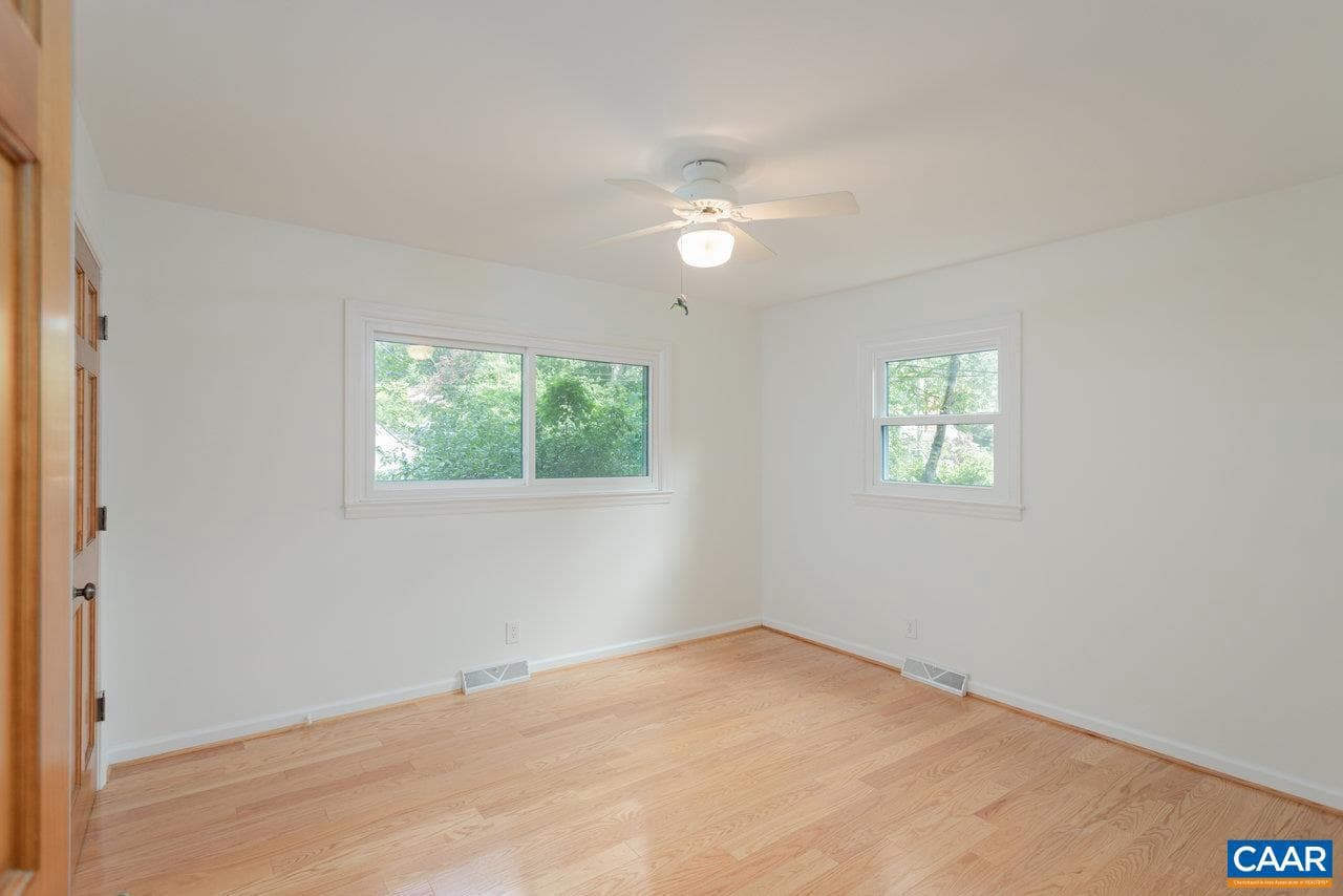 1706 Cherry Ave photo 23