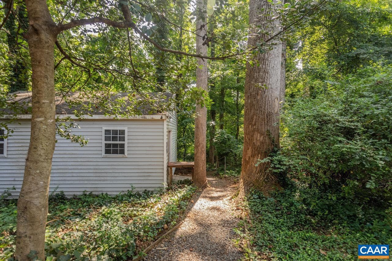 1706 Cherry Ave photo 45