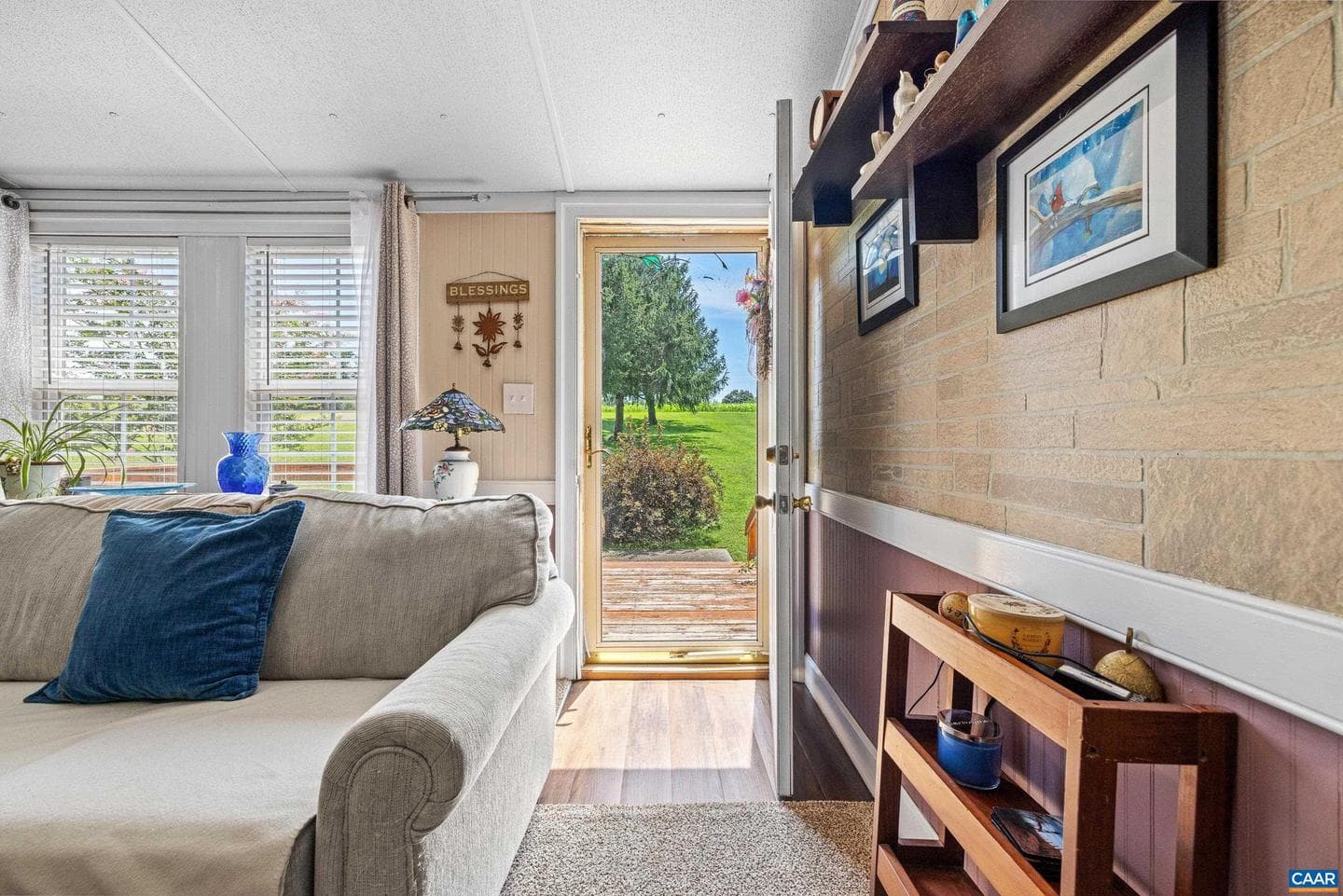 10589 Spotswood Trl photo 15