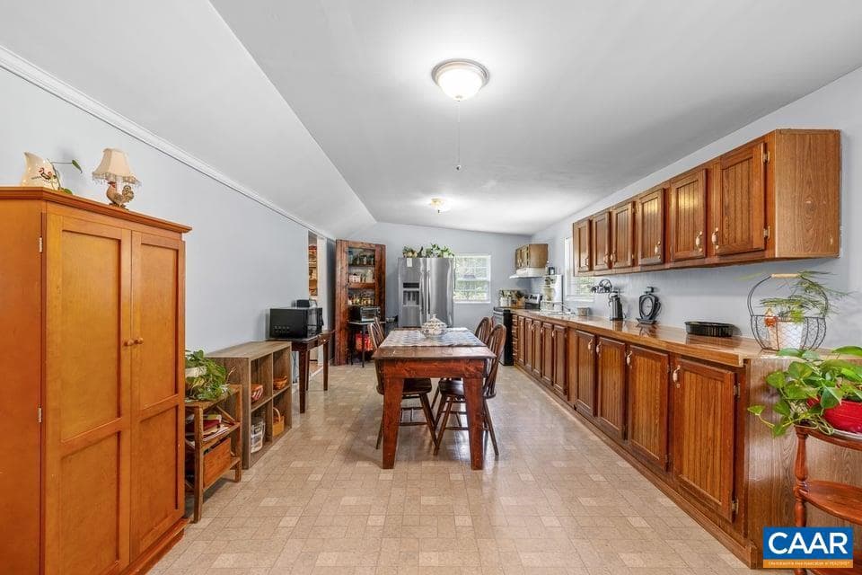 10589 Spotswood Trl photo 21
