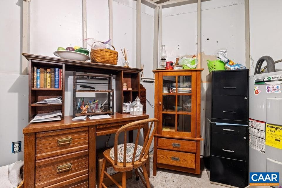 10589 Spotswood Trl photo 32