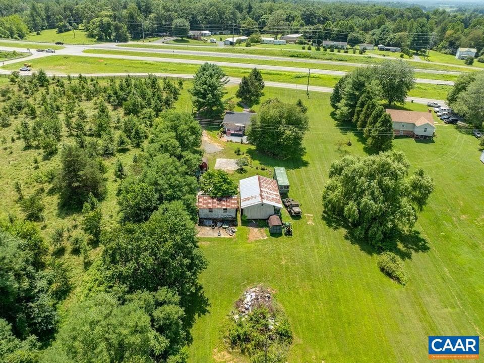 10589 Spotswood Trl photo 50