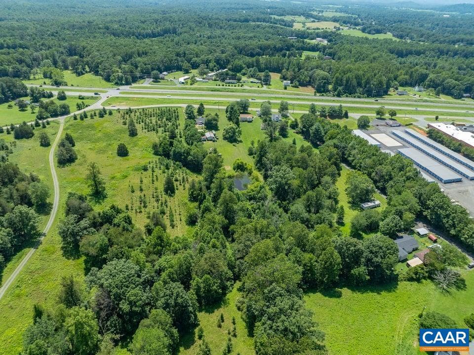 10589 Spotswood Trl photo 52