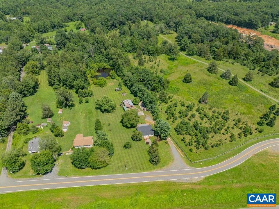 10589 Spotswood Trl photo 55