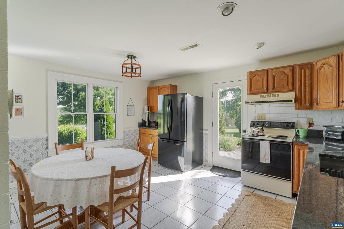 928 Slate Mill Rd #c photo 32