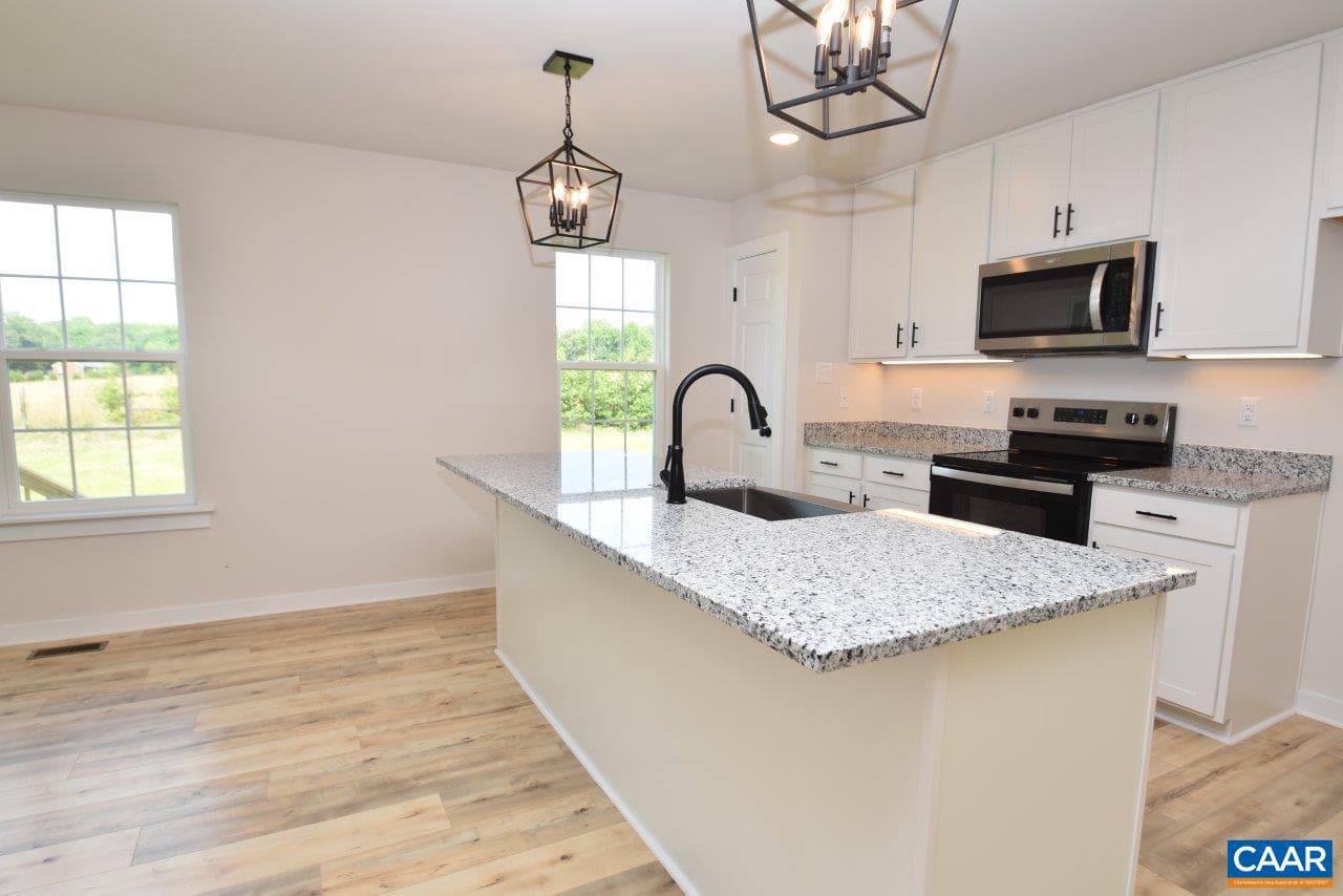 4637 Venable Rd #ven 7 photo 7
