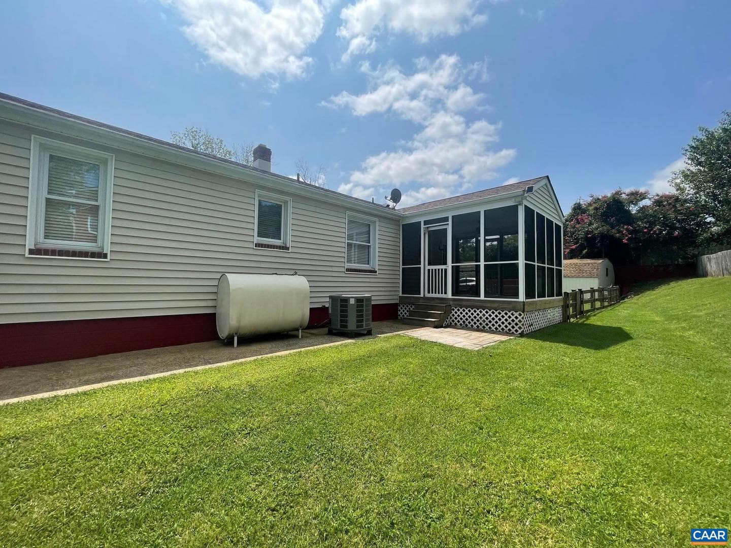 315 Williams Dr photo 5
