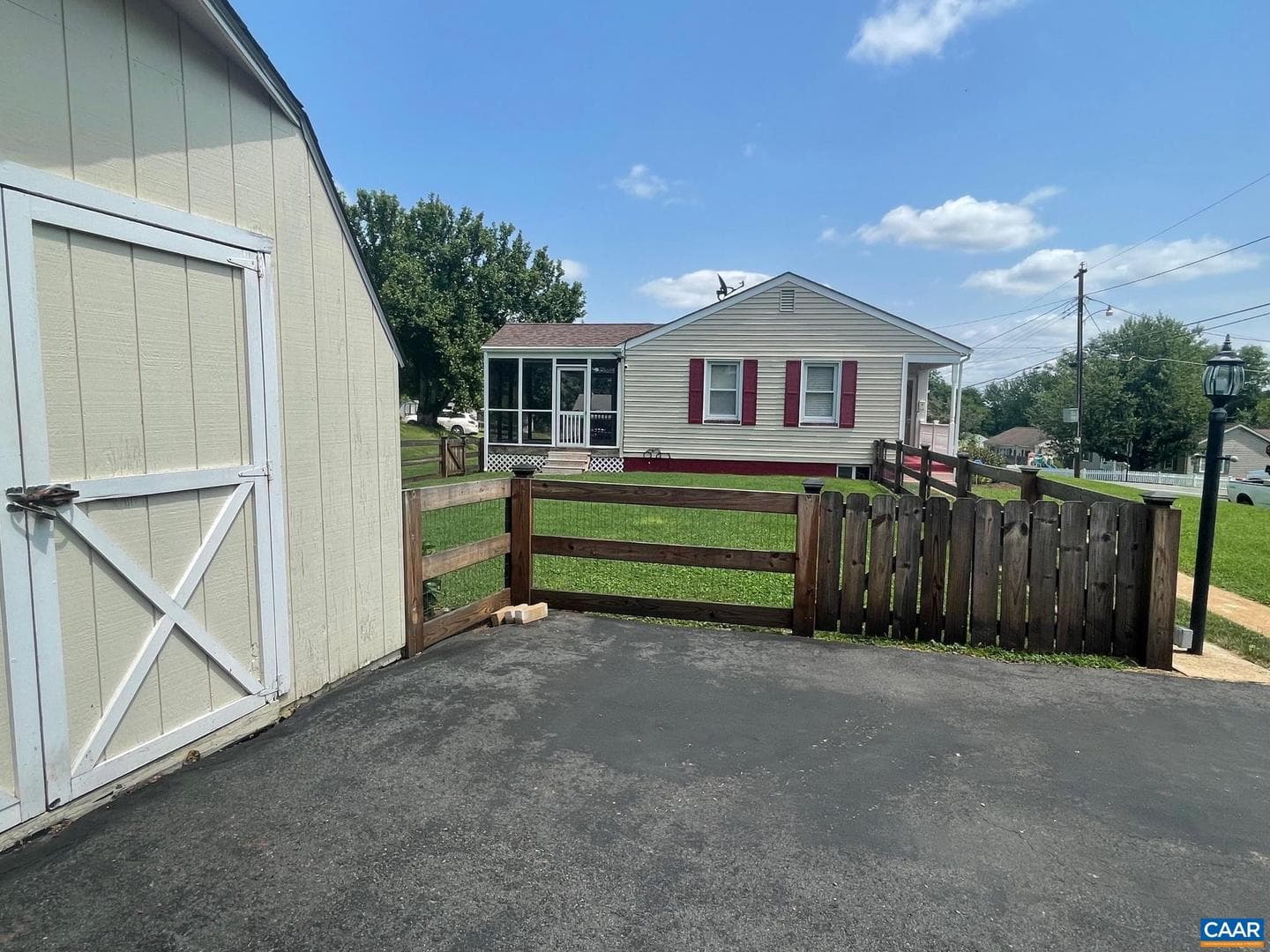315 Williams Dr photo 8