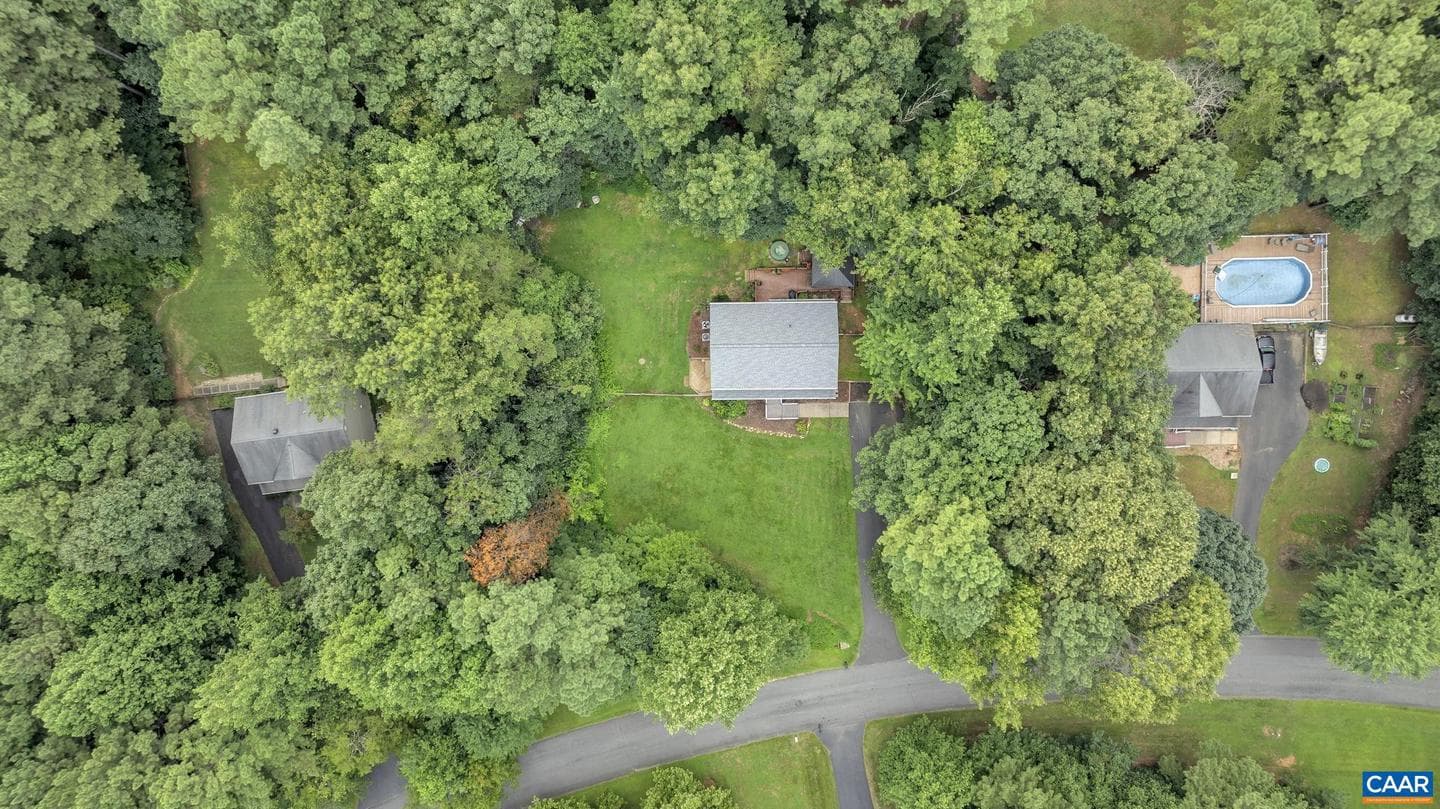 222 White Cedar Rd photo 57