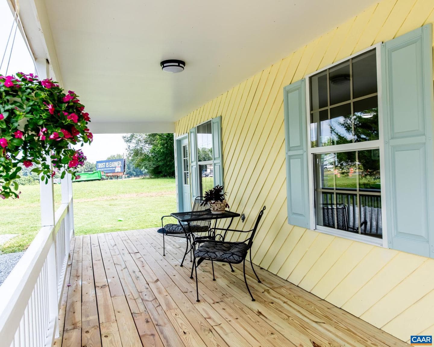 101 Dun Glory Dr photo 14