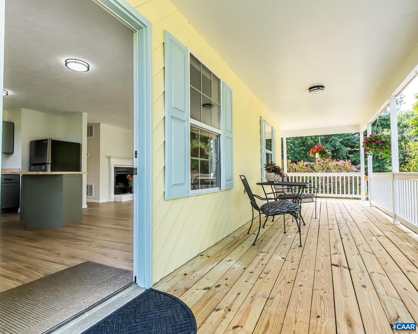101 Dun Glory Dr photo 16