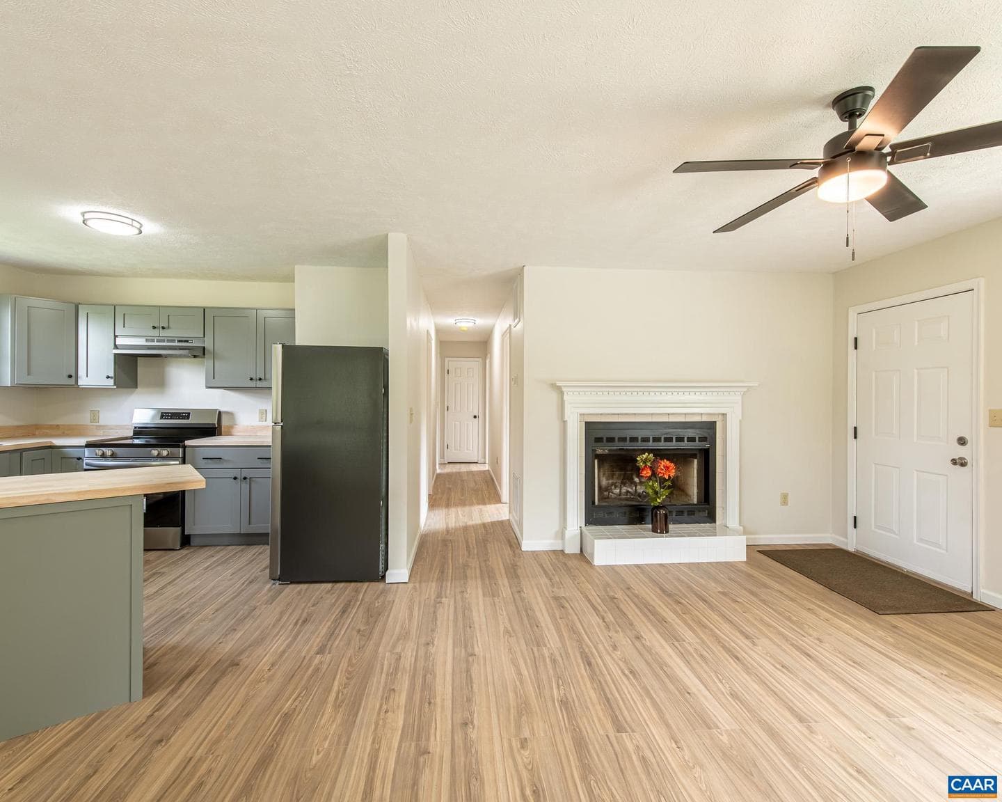 101 Dun Glory Dr photo 25