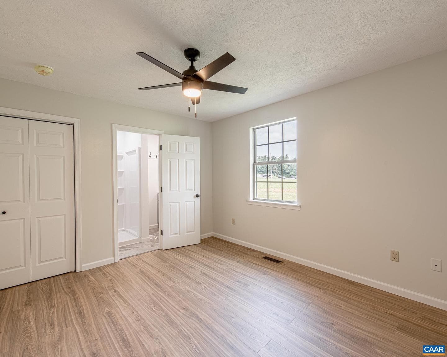 101 Dun Glory Dr photo 33