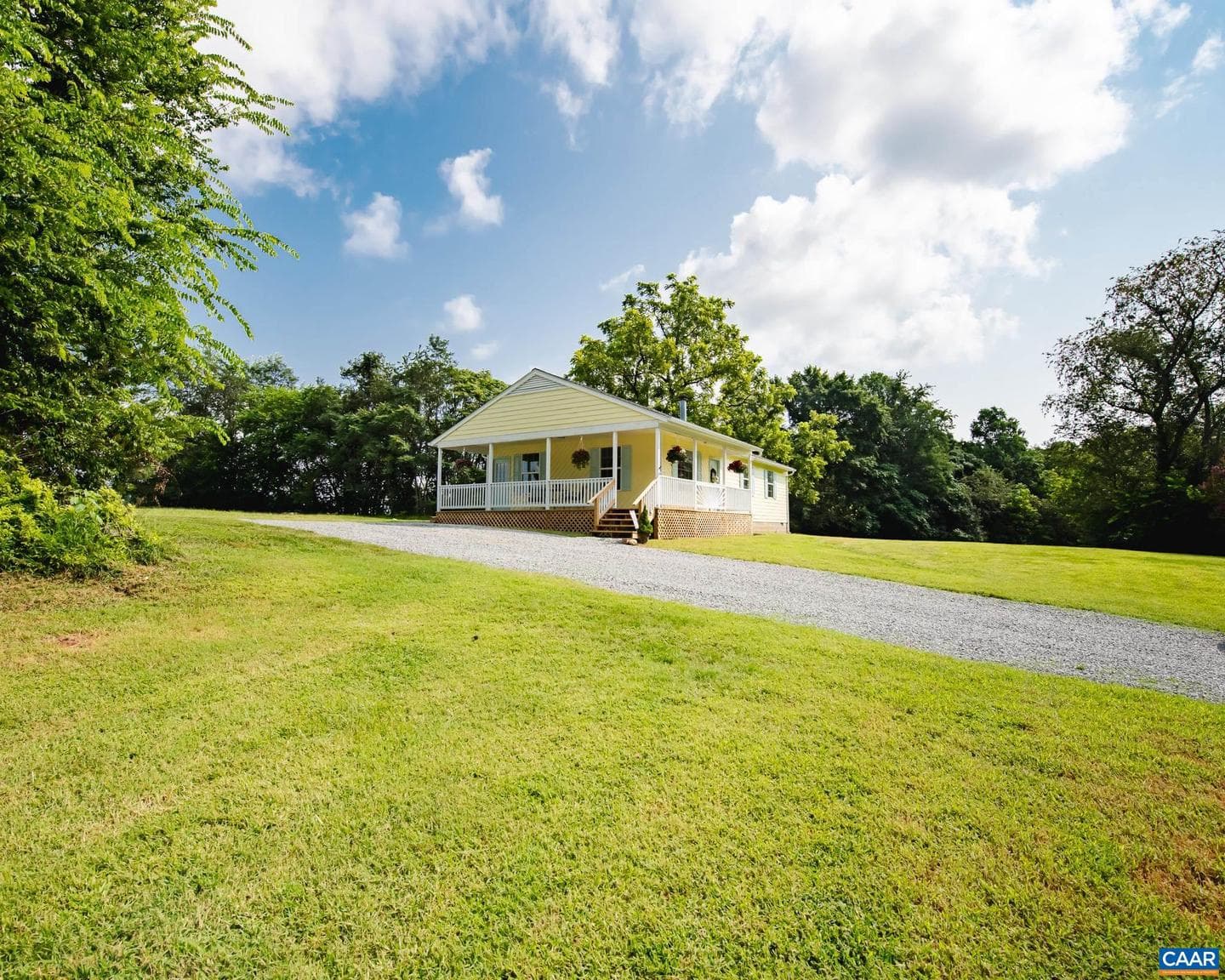 101 Dun Glory Dr photo 9