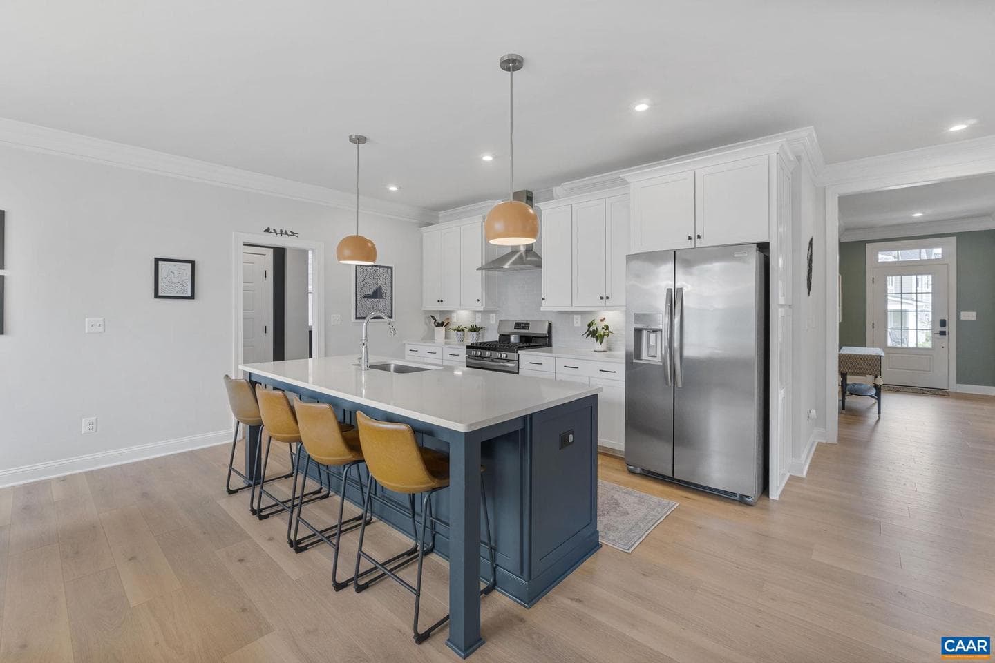 2072 Dunwood Dr photo 13