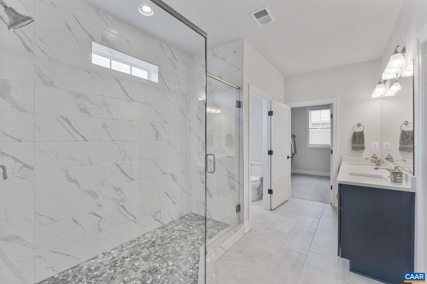 2072 Dunwood Dr photo 29