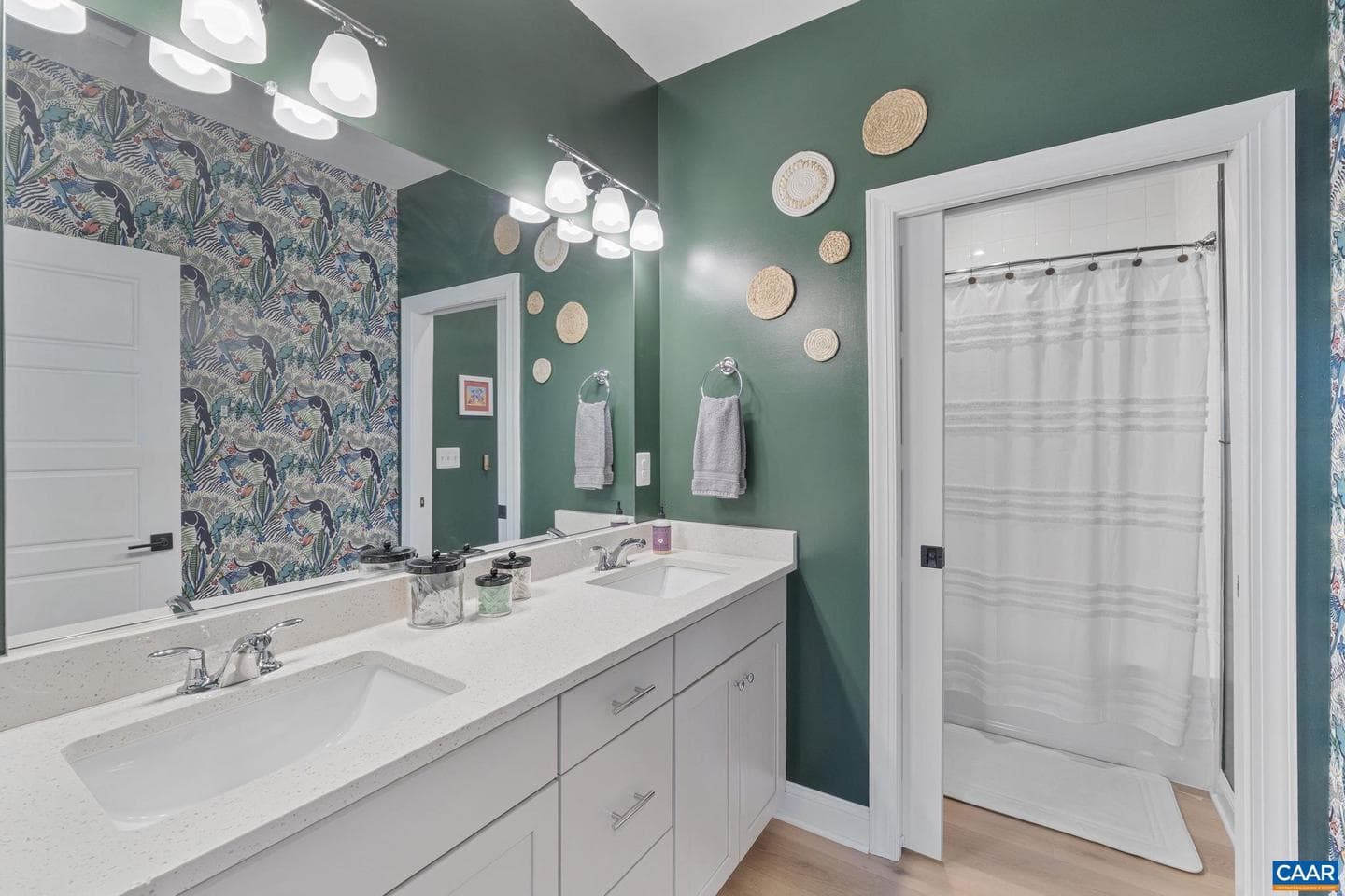 2072 Dunwood Dr photo 34