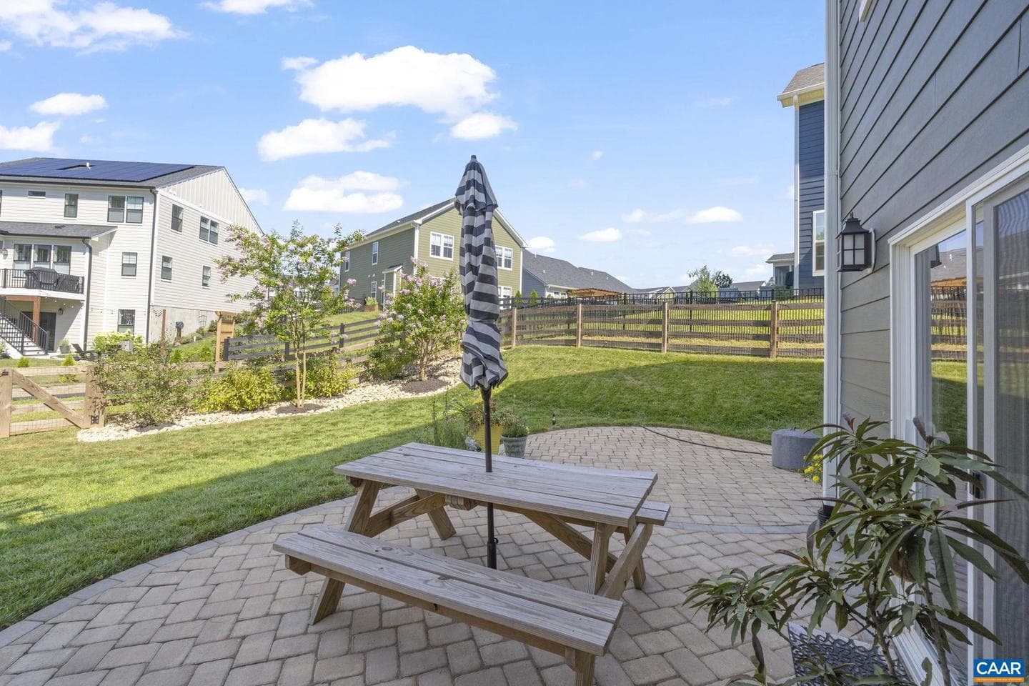 2072 Dunwood Dr photo 51