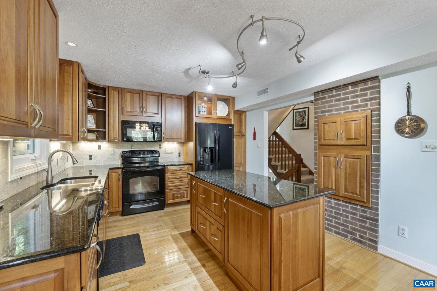 4 Lakeview Cir photo 20