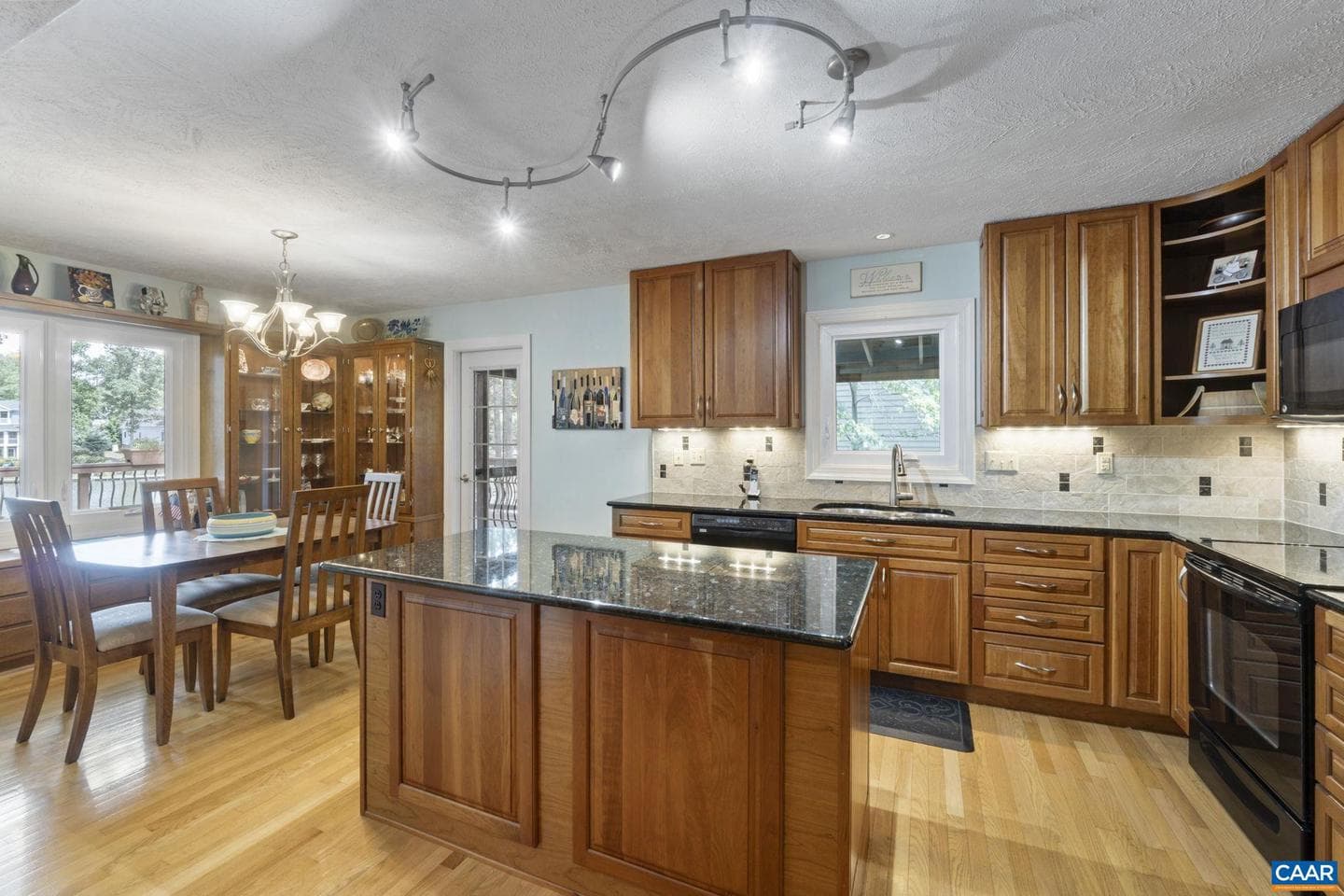 4 Lakeview Cir photo 23