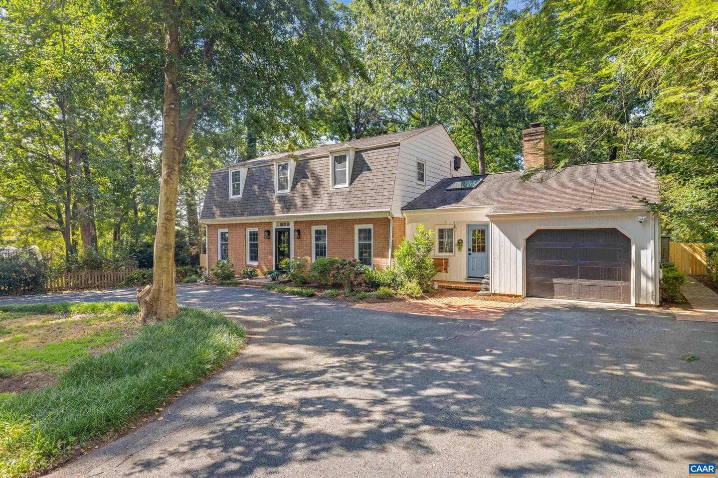 2405 Angus Rd photo 1