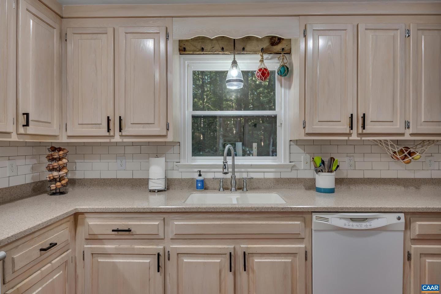 4752 Fleming Rd photo 11