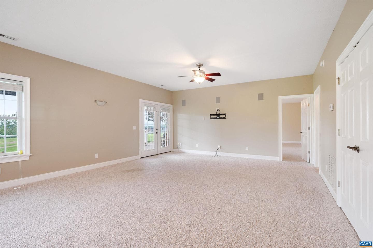 491 Claremont Ave photo 66