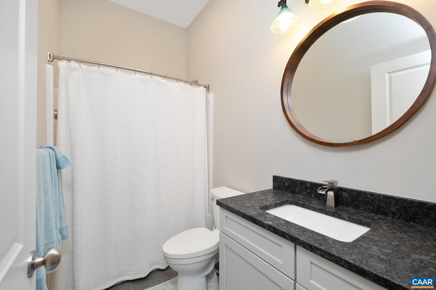 2548 Belvue Rd photo 25