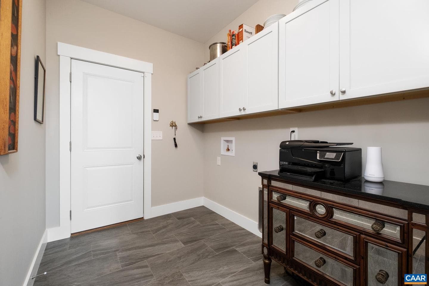 2548 Belvue Rd photo 26
