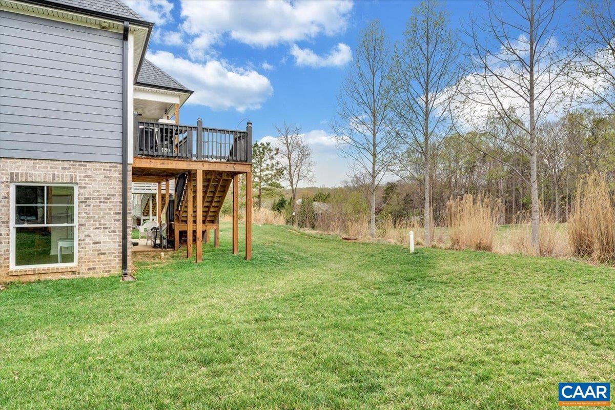 111 Retreat Ln photo 60