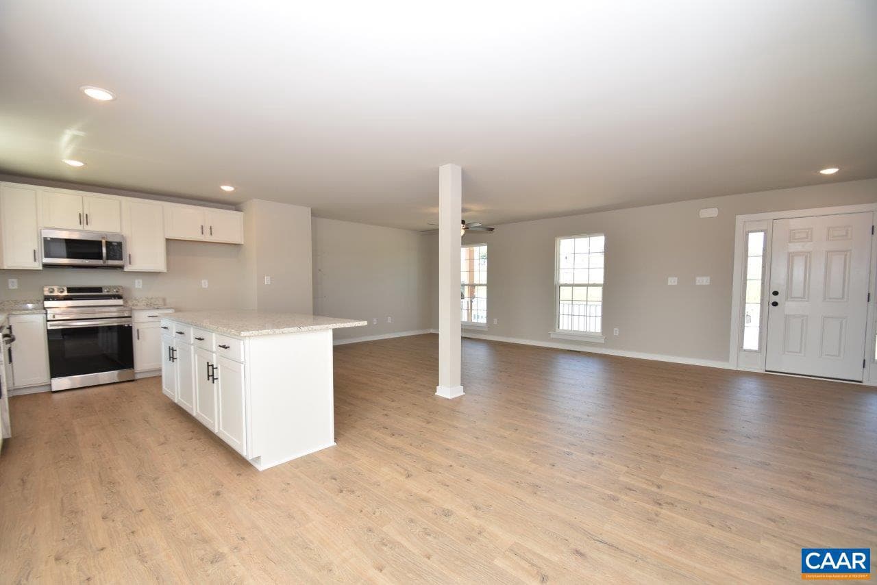 1088 Hanback Rd photo 27