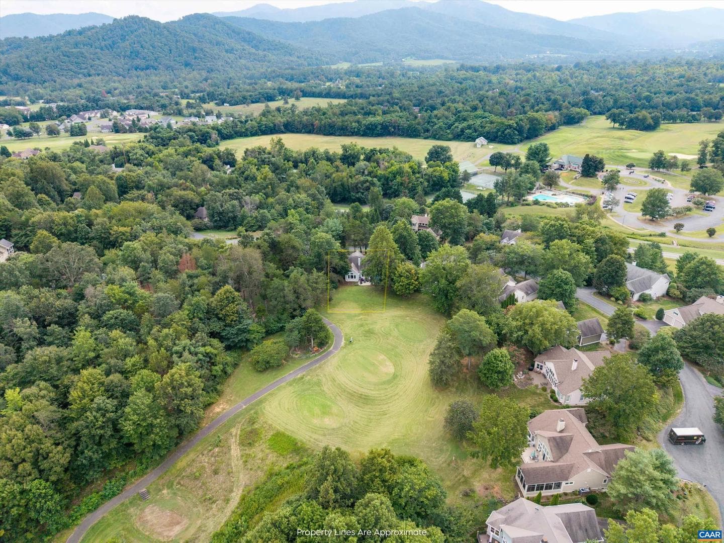 46 Club Highland photo 51